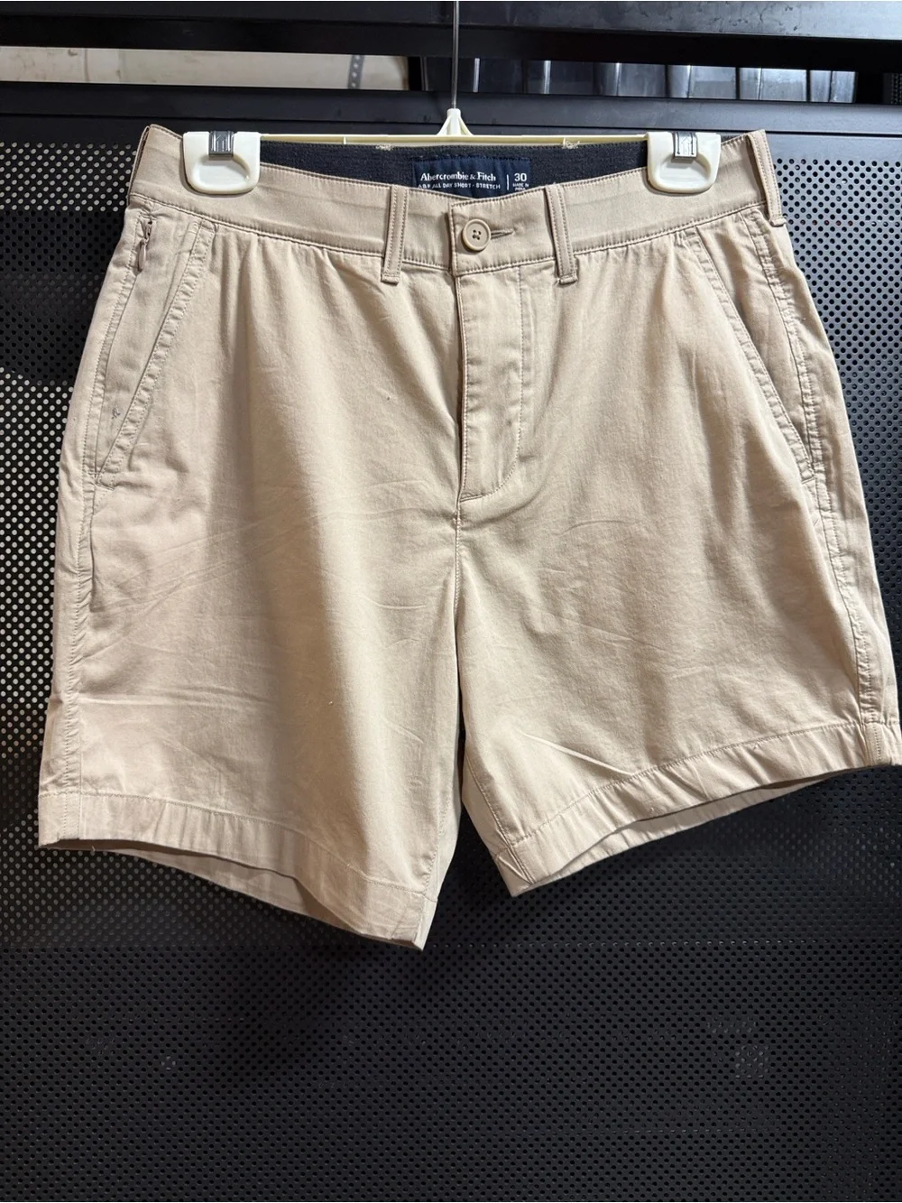 Abercrombie & Fitch nwt khaki